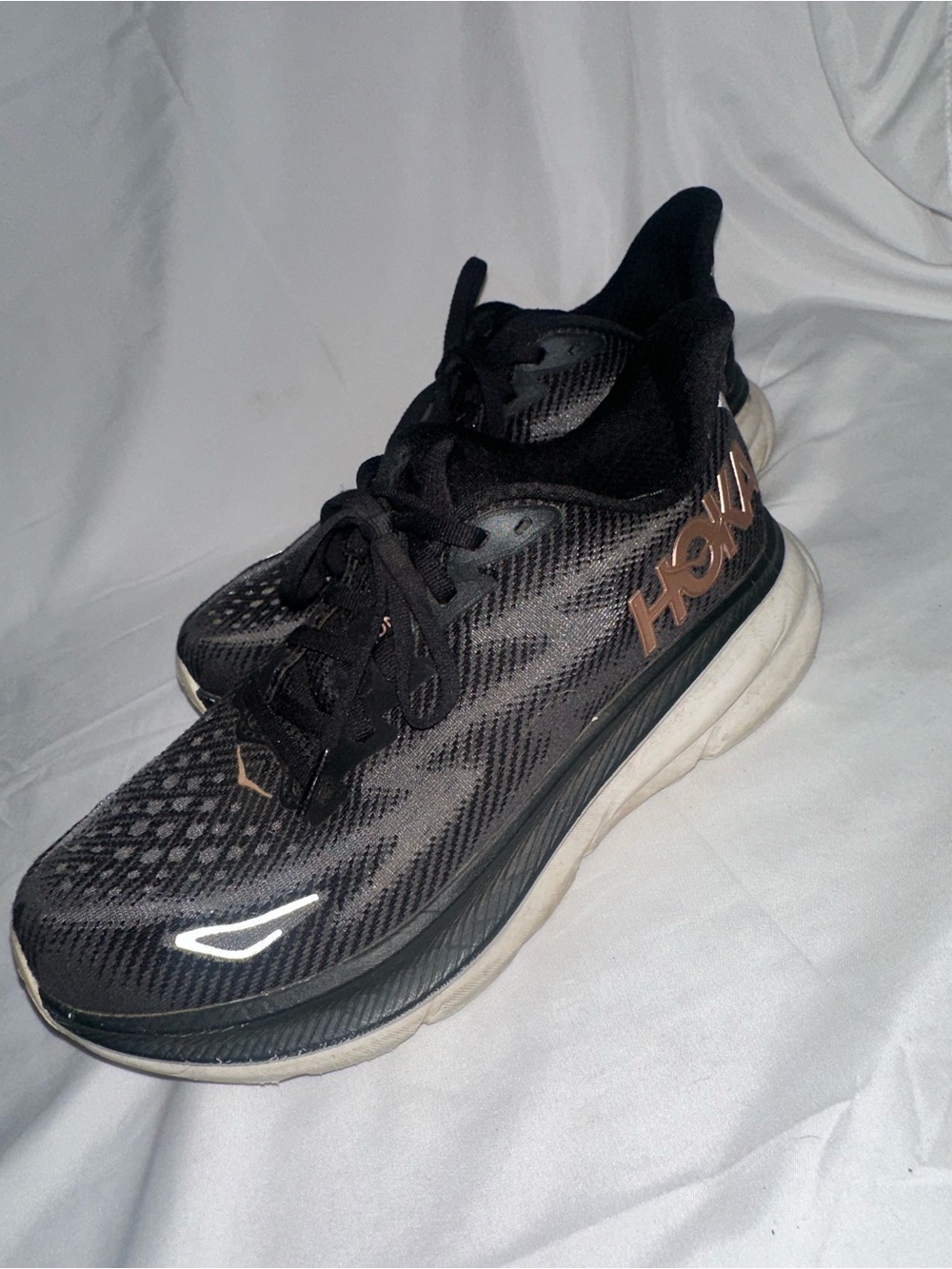 HOKA Clifton 9 Women’s 7 Black Rose Gold Running Athletic Sneakers
